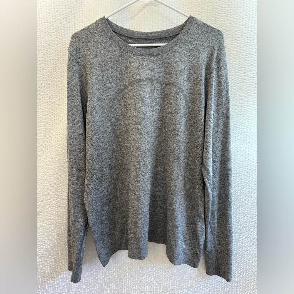 Lululemon Swiftly Tech Men’s Gray Long Sleeve Shirt Size: XXL